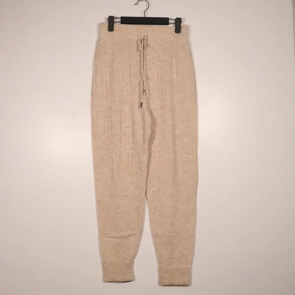 NWT Free People X Revolve Around the Clock Jogger in Oatmeal - Picture 4 of 13